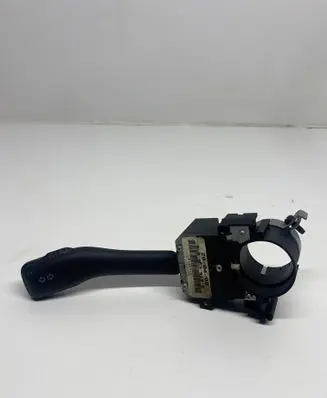 Volkswagen Golf IV Indicator stalk 8L0953513G 200400