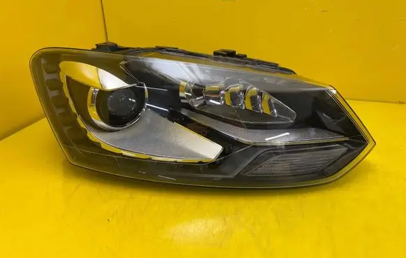 Volkswagen Polo V 6R Headlight/headlamp 6R1941032D