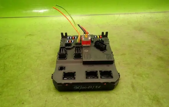 Citroen Xsara Picasso Fuse module