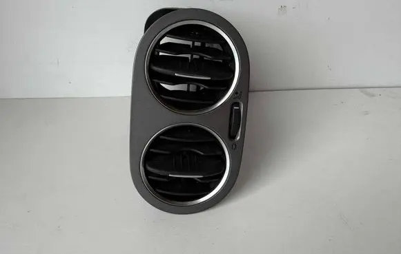 Volkswagen Tiguan Dashboard side air vent grill/cover trim 5M0819703L 5M0819709