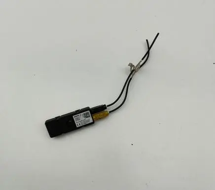 BMW 2 F44 Aerial antenna amplifier 8795939
