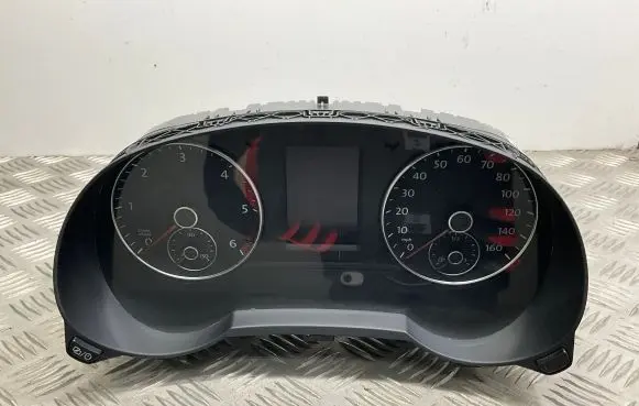 Seat Alhambra (Mk2) Speedometer (instrument cluster) 7N5920970L