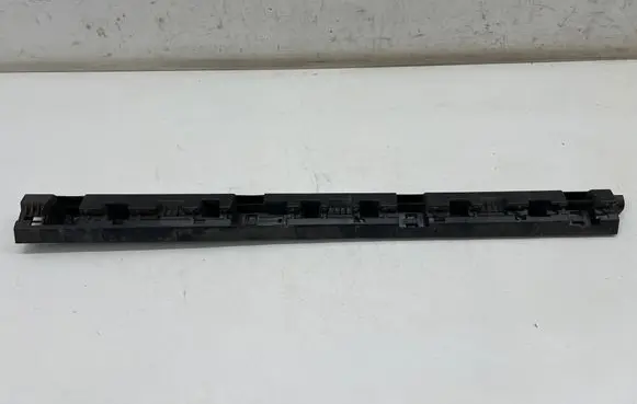 Polestar 2 Sill supporting ledge 32216384