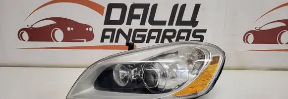 Volvo XC60 Headlight/headlamp 30763137 89902828 Y413ABITGC