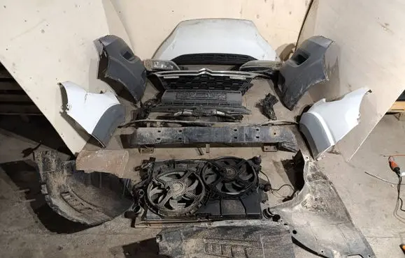 Citroen Jumper Front piece kit 