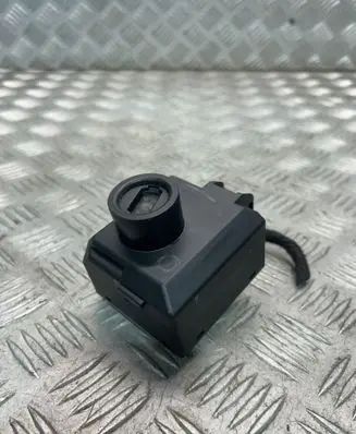 Mercedes-Benz A W176 Ignition lock A2469051202