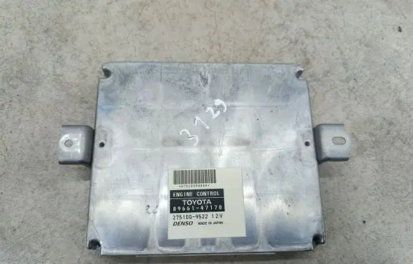Toyota Prius (NHW20) Engine control unit/module ECU 89661-47170
