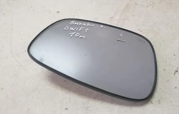 Suzuki Swift I Wing mirror glass R1400