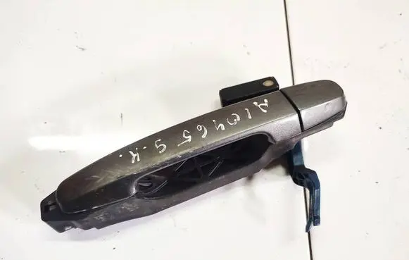 Toyota Corolla E120 E130 Front door exterior handle