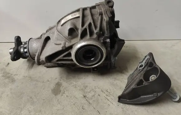 BMW 3 G20 G21 Rear differential 8647923 2102023391 864792305
