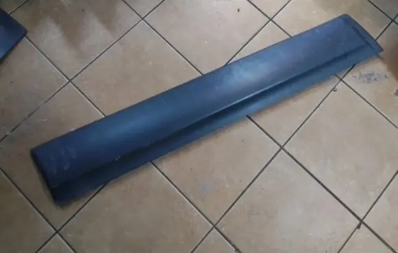 Nissan Qashqai+2 Front door trim (molding) 80871JD00A