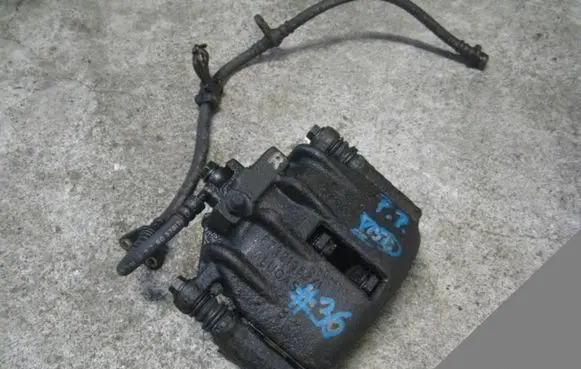 Honda Civic Front brake caliper