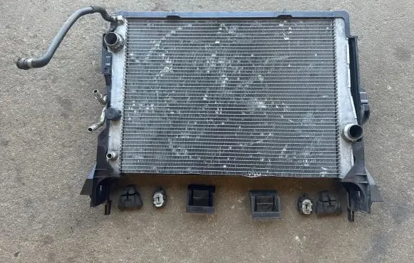 BMW X5 E70 Radiator set 7586775 7799761 7799762