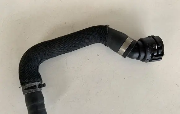 Audi A6 S6 C7 4G Engine coolant pipe/hose 4G0819337 4G0122283F