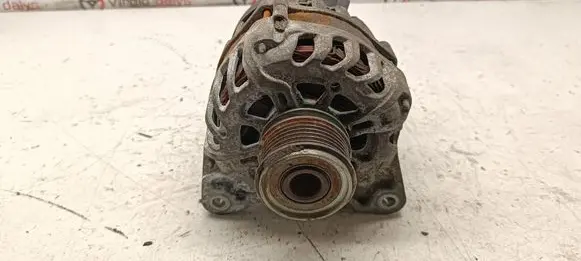 Renault Clio IV Generator/alternator 2714146A 231008918R 2117090598