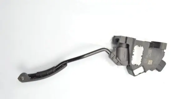 Toyota Avensis T270 Accelerator throttle pedal 7811005021
