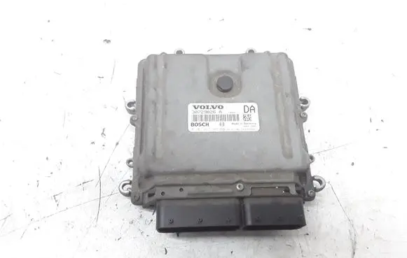 Volvo XC90 Engine control unit/module 30729826A 0281012103