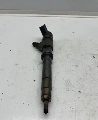 Iveco Daily 6th gen Fuel injector 504389548 81HM5E8F 0986435