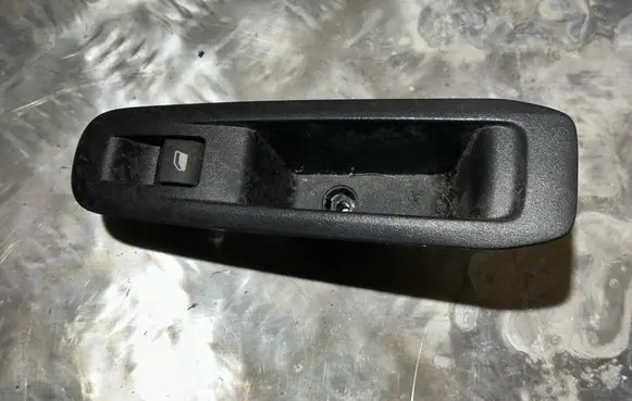 Peugeot 308 Electric window control switch 98034744
