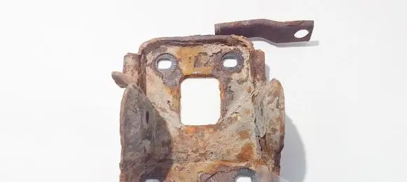 Audi A4 S4 B5 8D Bracket in trunk/boot 