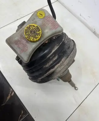 Audi A4 S4 B6 8E 8H Brake booster 8E0612105J