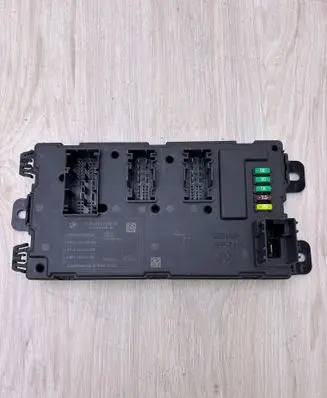 BMW 1 F20 F21 Central body control module 9362398 00000F4D 003000002