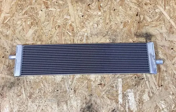 Porsche Panamera (971) Coolant radiator 95810621210 7p0121212a