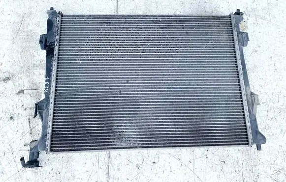 KIA Ceed Coolant radiator 253101h000