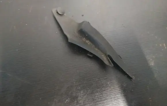 Volvo S80 Fender end trim 8663893