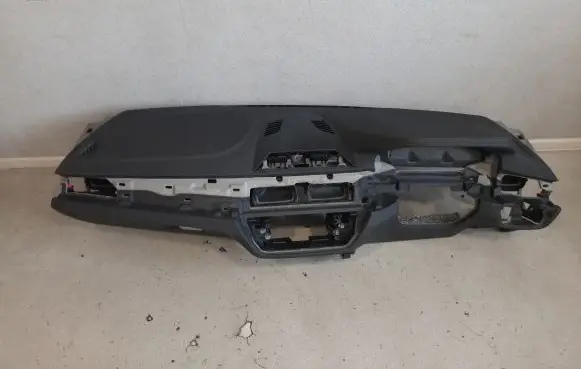 BMW 5 G30 G31 Dashboard 9329557