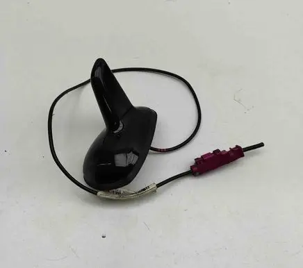 Mercedes-Benz E A207 Aerial GPS antenna A22190566009999