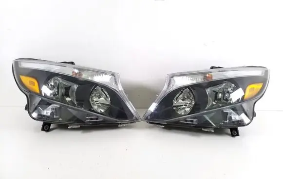 Mercedes-Benz Vito Viano W447 Headlight/headlamp A4479068100