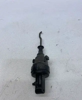 Mercedes-Benz S W140 Central locking vacuum pump 400139
