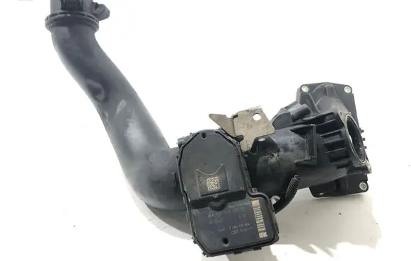 Mercedes-Benz E W212 Throttle valve A6510900370 A6510900242