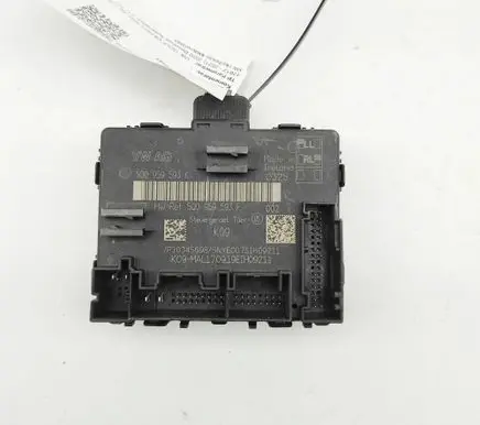 Volkswagen Golf VII Door control unit/module 5Q0959593K 5Q0959593F