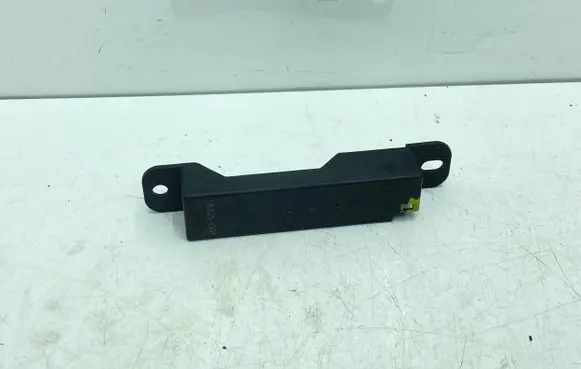 Mercedes-Benz E W213 Keyless (KESSY) go control unit/module A2059053005