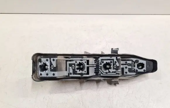 Renault Scenic II - Grand scenic II Tail light bulb cover holder