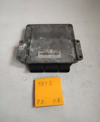 Renault Laguna II Engine control unit/module 0281011101