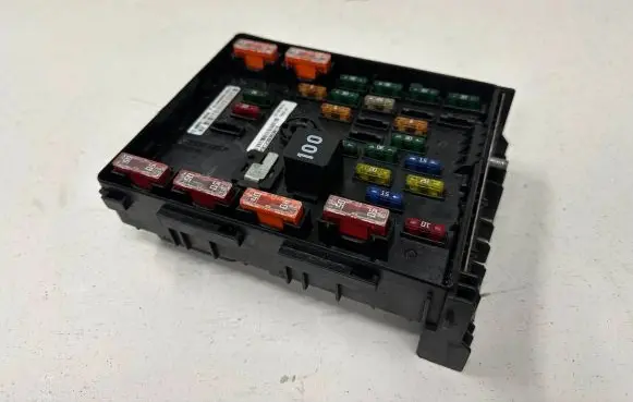 Seat Alhambra (Mk2) Fuse module 3C0937125A 63595743