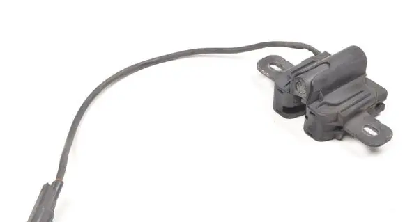 Volvo V60 Engine bonnet/hood lock/catch 31371016
