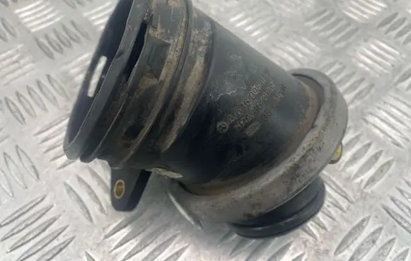 Mercedes-Benz C W203 Air intake duct part A6460980407