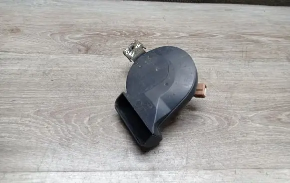 Volvo V70 Horn signal