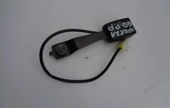 Subaru Impreza II Front seatbelt buckle PASYBEZPIECZESTWA