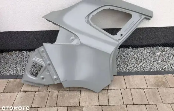 KIA Carens III Side car body part 