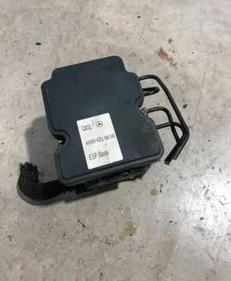 Mercedes-Benz GLA W156 X156 ABS Pump A0004310600 0265956006