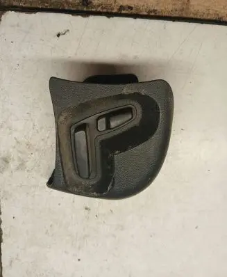 Mercedes-Benz E W211 Seat control switch 2118701110