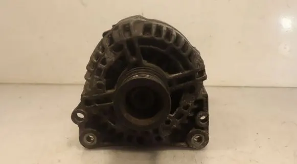 Skoda Fabia Mk2 (5J) Generator/alternator 0124325013