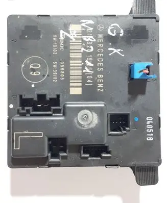 Mercedes-Benz E W211 Door control unit/module 2118201526