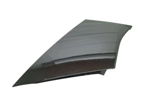 Rear fender molding trim