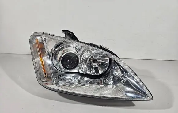 Ford Focus C-MAX Headlights/headlamps set 